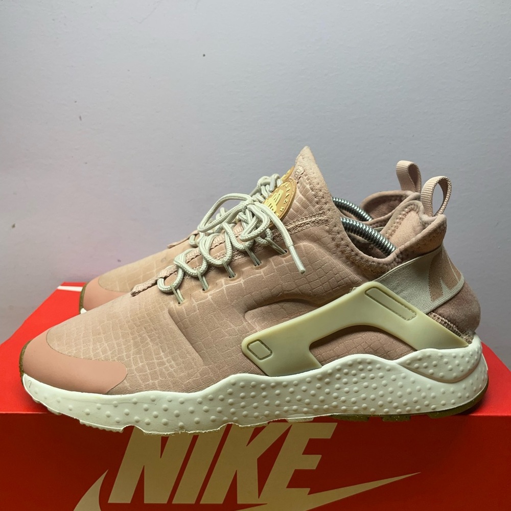 Nike Air Huarache Run Ultra”Particle Pink”